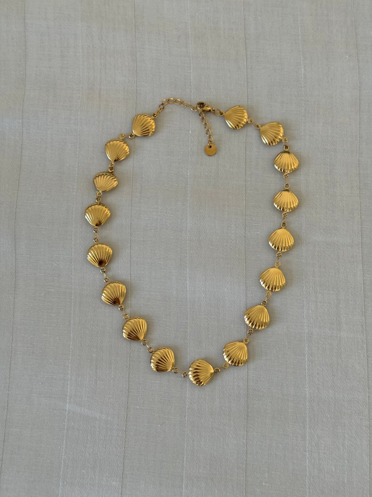 Girocollo conchiglia