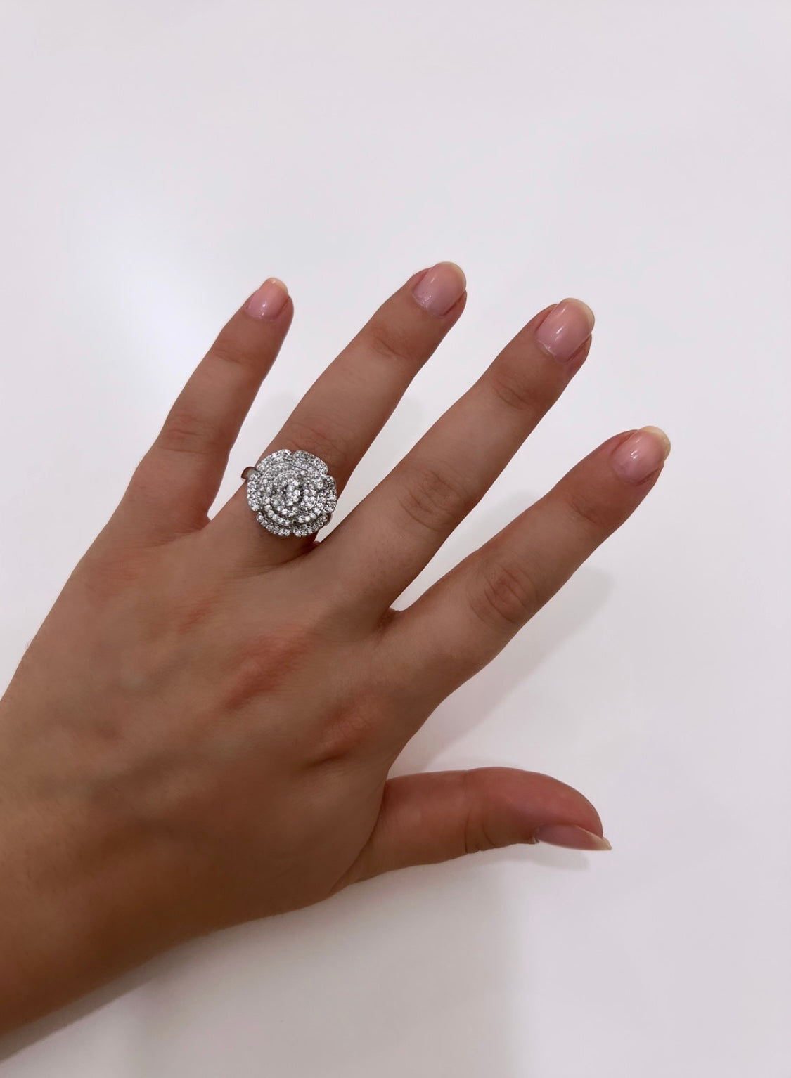 Anello camelia classic
