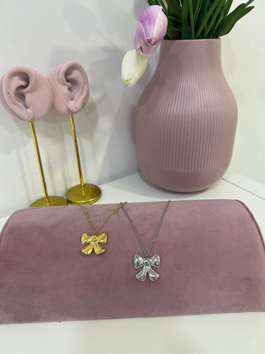 Collana fiocco