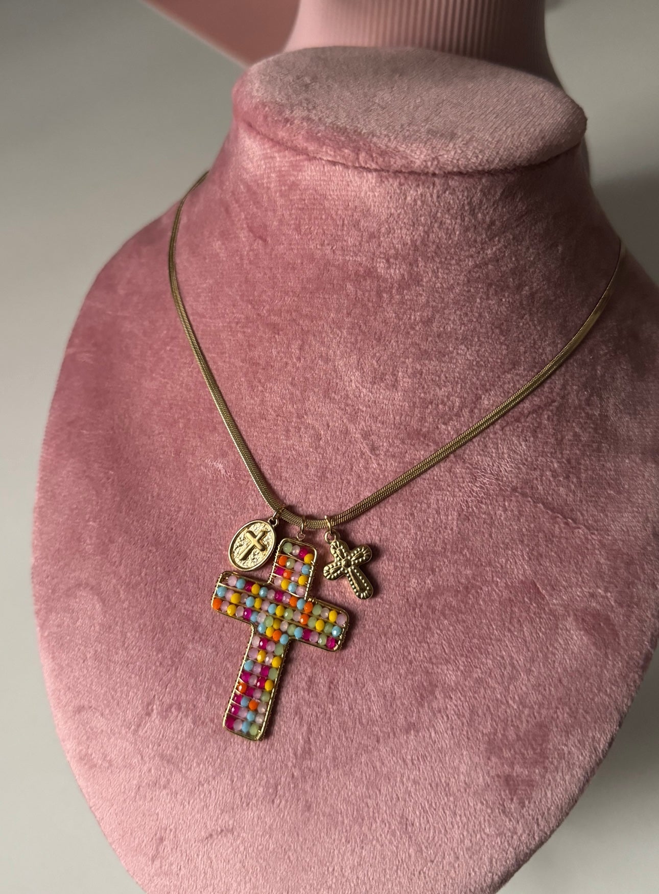collana SANTA